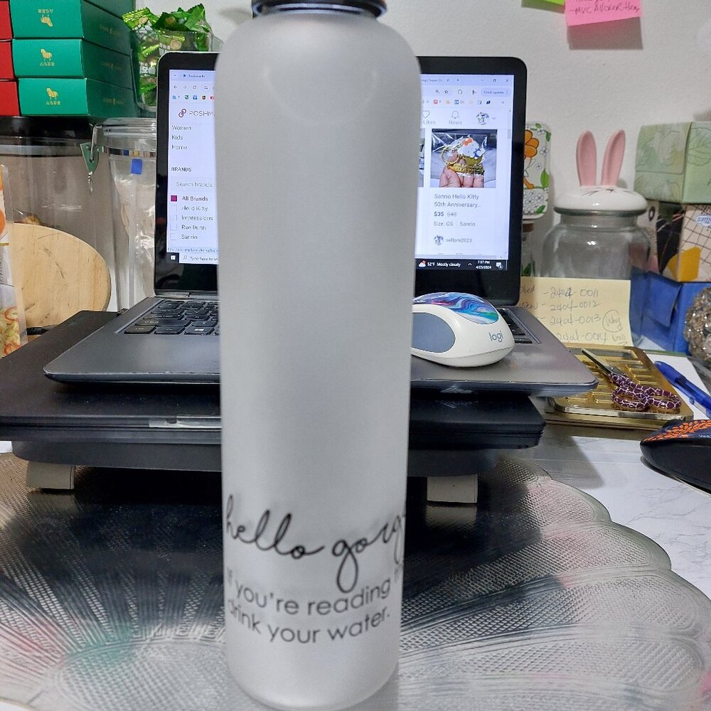 Super Glass Fashion Water Bottle Hello Gorgeous If You Are Reading This Drink W